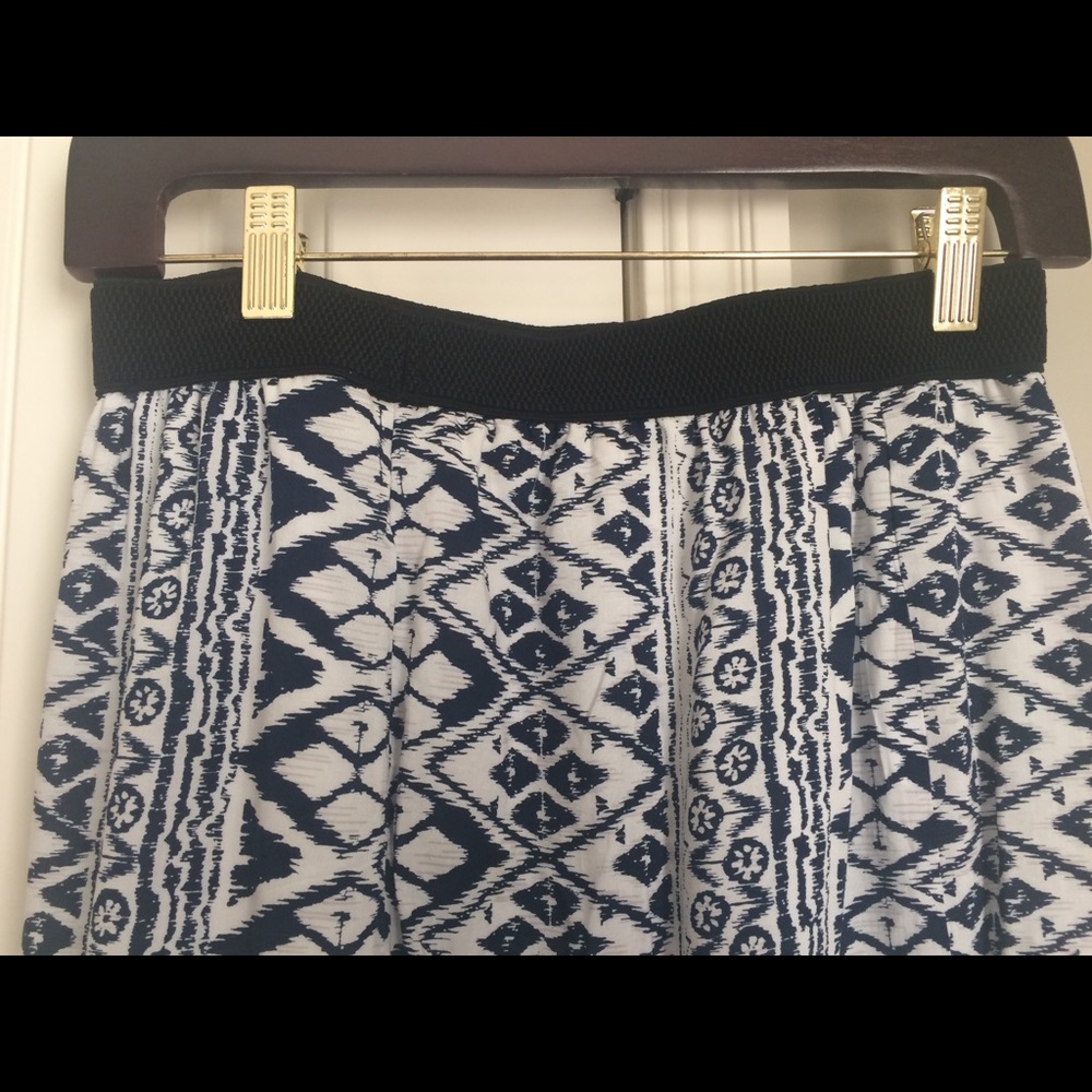Shirt - Picture 2 of 4